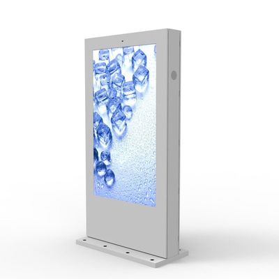 4K LCD que hace publicidad de prenda impermeable al aire libre del soporte del piso del tótem de Digitaces de la exhibición